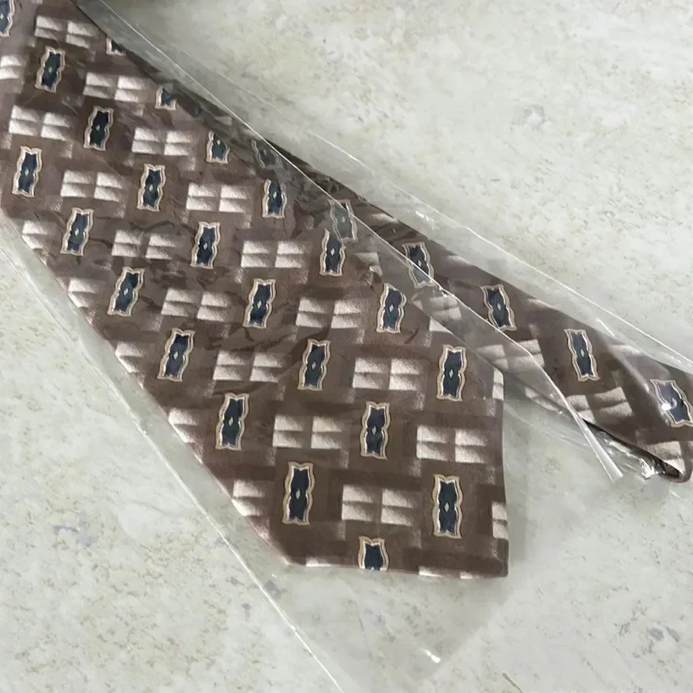 Henry Grethal Neck Tie New!